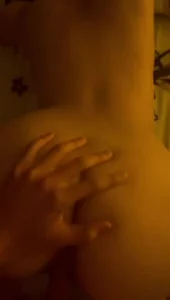 早上跟女友来一发