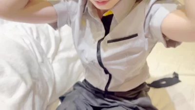 清纯05女大嫩妹麦当劳兼职清纯诱惑完美结合语无伦次的呻吟